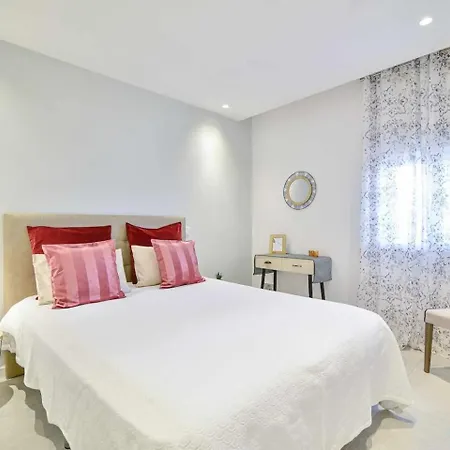 Appartamento Apartamento ValeMangude Piscina e Praia *